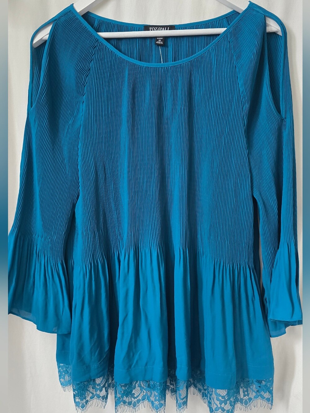 Roz & Ali Teal Pleated Boho Cold-Shoulder Tunic with Lace Hem 1X NWT